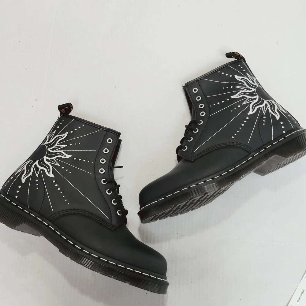 Mens Size 12 Dr. Martens Platform Boots 1460 Solar Flare Reclaimed Leather Black